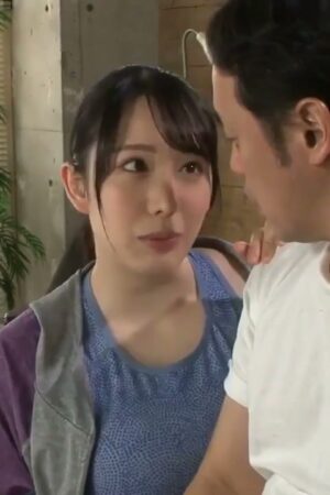 Mizuki Yayoi và JUQ-029: Huấn luyện viên lẳng lơ, quyến rũ, đốt cháy mọi khát khao