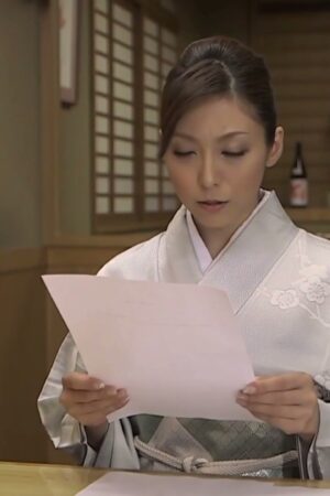 Yuko Shiraki JUX-233: nữ chủ quán kimono ướt át, khát khao dâng hiến