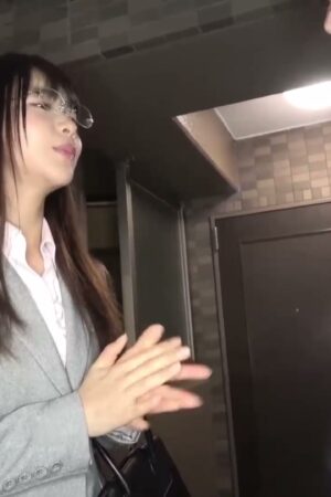 MADV-577 Rin Ouka: Thân hình ướt át, lẳng lơ khơi gợi khát khao cấm kỵ