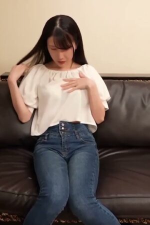 Miyanishi và FTK-032: Nụ hôn ướt át lén lút, cô vợ lẳng lơ bùng cháy khát khao cấm kỵ