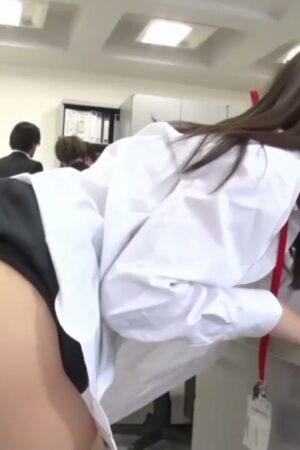 Kojiminano, SNIS-657: Nàng ướt át, khát khao không ngừng giữa thế giới say mê