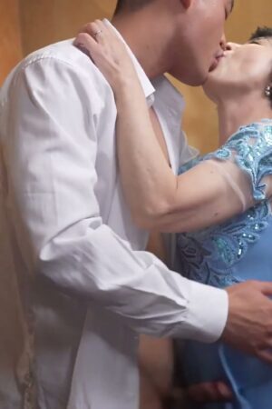 Miyuki Sakurai MESU-133: Khát khao ướt át của quý bà lẳng lơ đêm đầu tiên