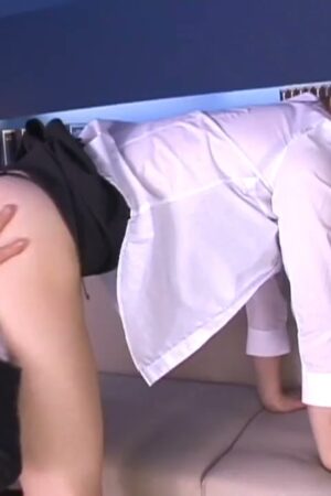 Kirihara Erika SOE-238: Vòng một G-cup ướt át, khơi dậy mọi dục vọng thầm kín