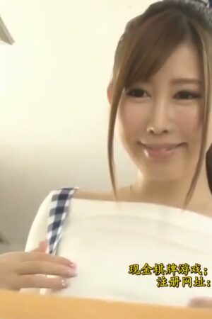 Azumi Kinosita MIDE-110: Vòng một mê hoặc, khát khao ướt đẫm