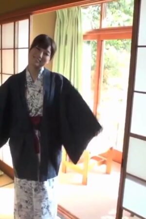 Minami hatsukawa và MIDE-254: Suối nguồn dục vọng bùng cháy, đánh thức nàng thơ dâm đãng