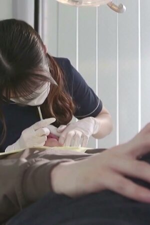 Aoi ichino lẳng lơ chốn nha khoa JUQ-924: Nữ y tá quyến rũ, khát khao ướt át mời gọi.