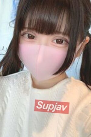 Miku-chan (FC2-PPV-3188920): Áo tắm học đường bùng cháy khát khao ướt át