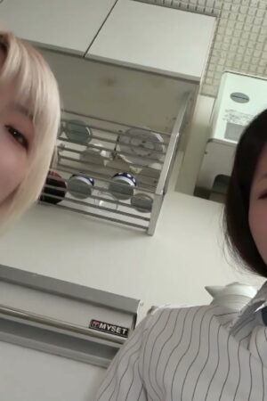 Khi ‘Không’ bùng cháy khát khao: Mã phim ‘Không’ ướt át đến mê hồn.