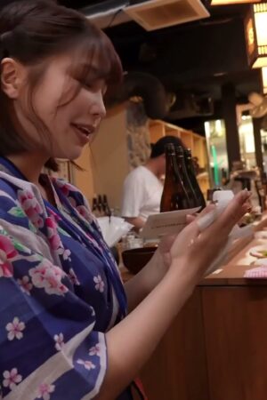 Yui Mahiro khiêu gợi mọi giác quan với START-437: Dâng hiến nụ hôn ướt át chỉ 1000 yên!